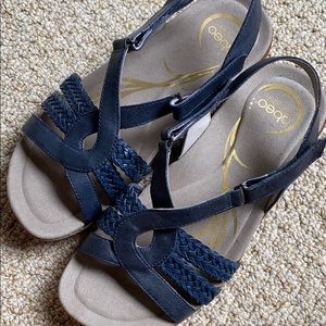 Abeo Betsy size 7 sandals  Navy blue leather